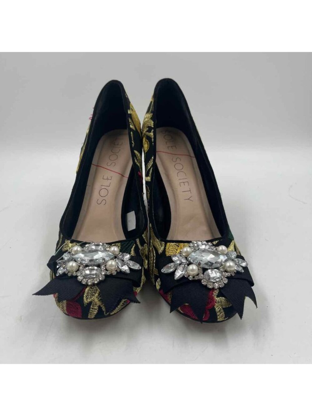 Sole Society Women's Shoe Size 7.5 Black Embroidered Heels - Picture 2 of 4